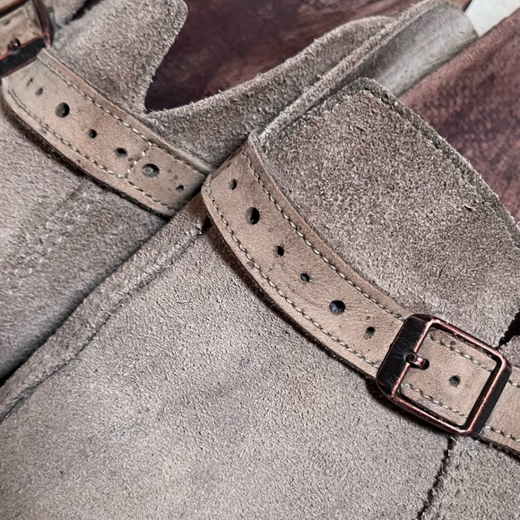 COPY - Birkenstock Eaton Suede Clog - Picture 11 of 15